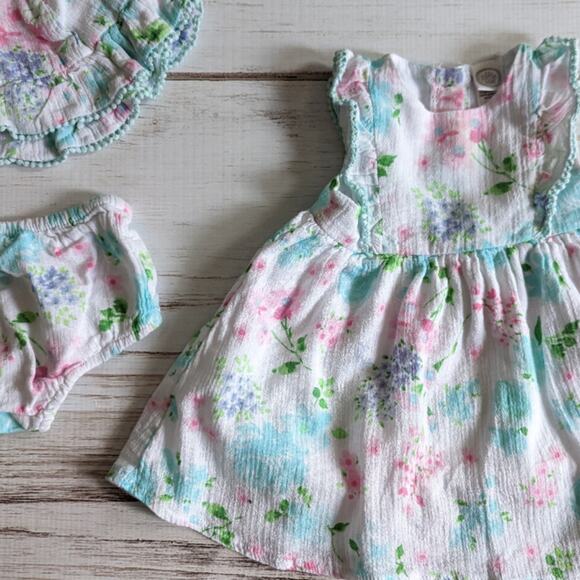 Infant Girl Summer Dress and Outfit Bundle sz 6M - Picture 2 of 7